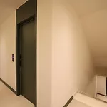 Amber Village فندق سبيل