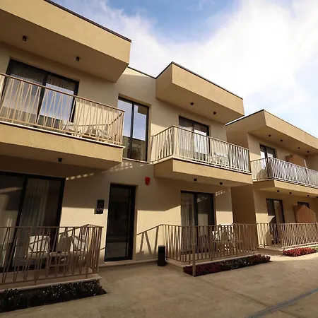 酒店 Amber Village *