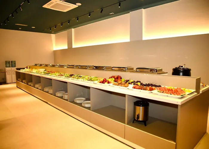 酒店 Amber Village