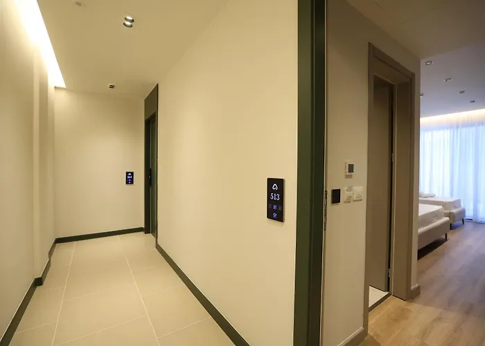 Amber Village 酒店 *