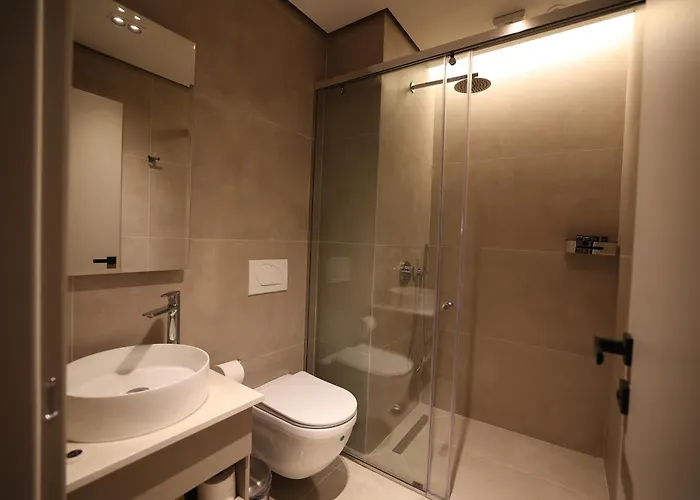 Amber Village Hotel Spille